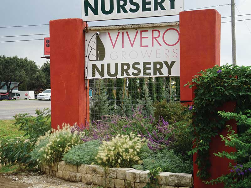Vivero Growers Hwy 290 Entrance